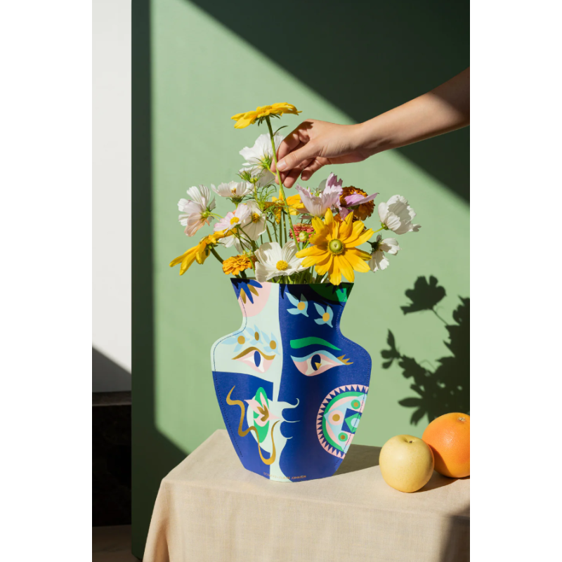 Couvre vase papier - octaevo - claire johnson - blueouvre vase papier 