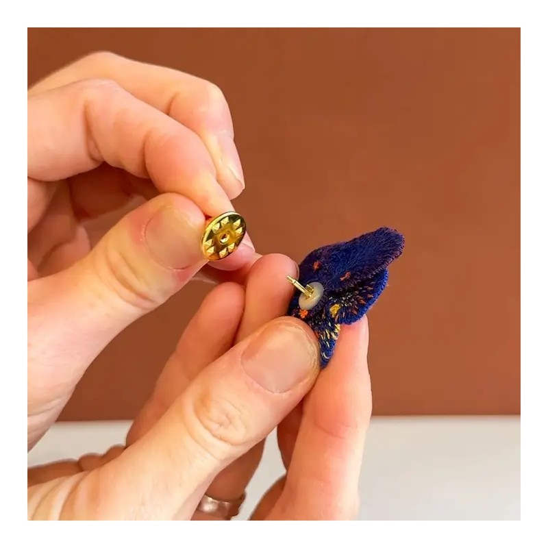 Broches brodées - Botanopia - 2 pins florale violette