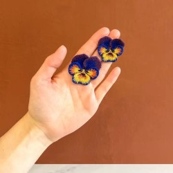 Broches brodées - Botanopia - 2 pins florale violette