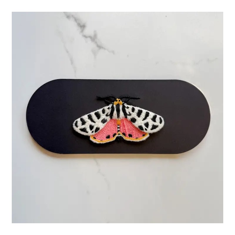 Broche brodée - Botanopia - papillon tigre